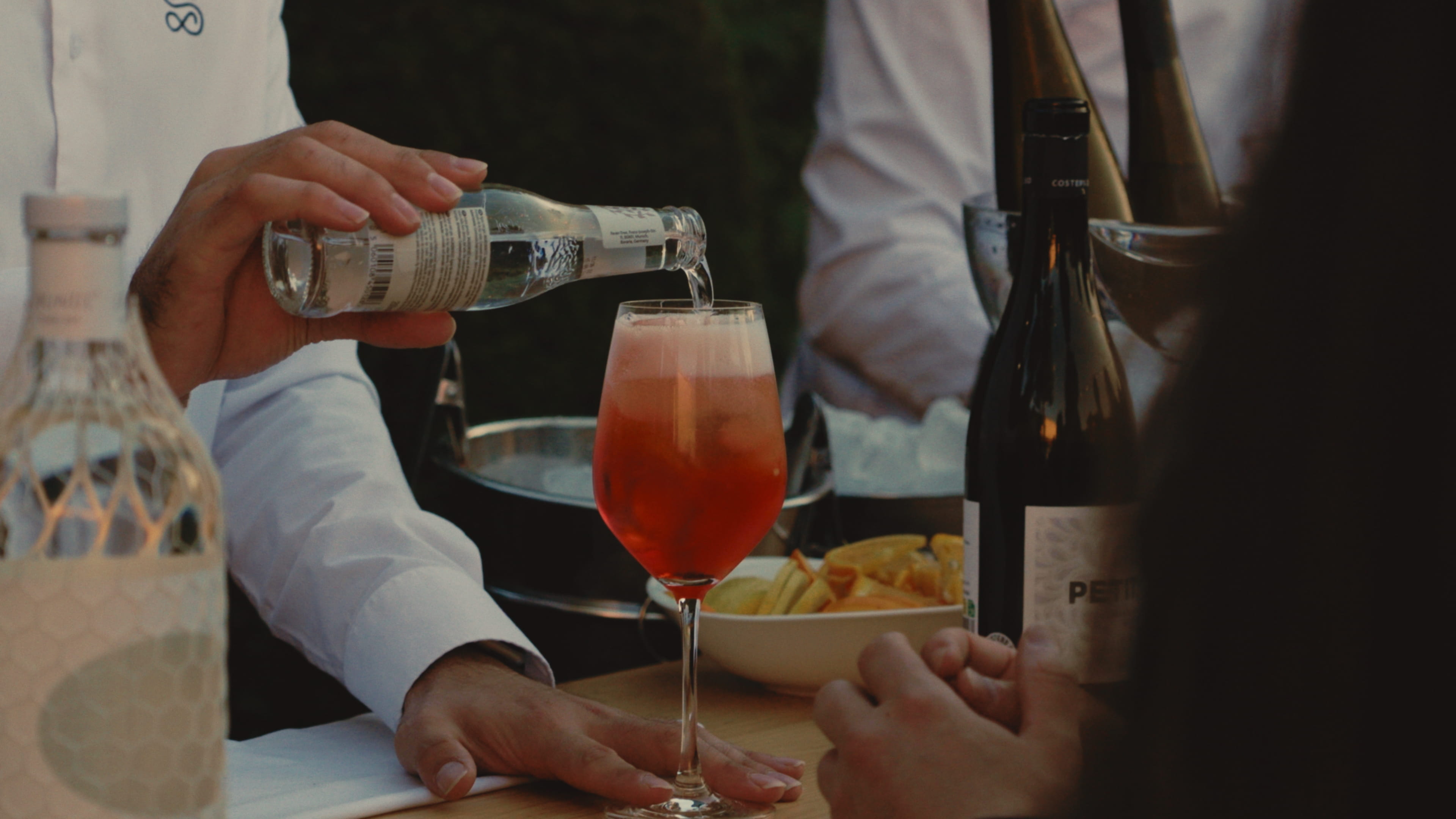 ESTEFI & SEIF frame 10